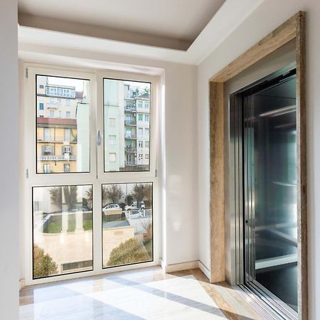 Luxury Apartment - Free Private - Parking Maestri Campionesi 16 ميلان المظهر الخارجي الصورة