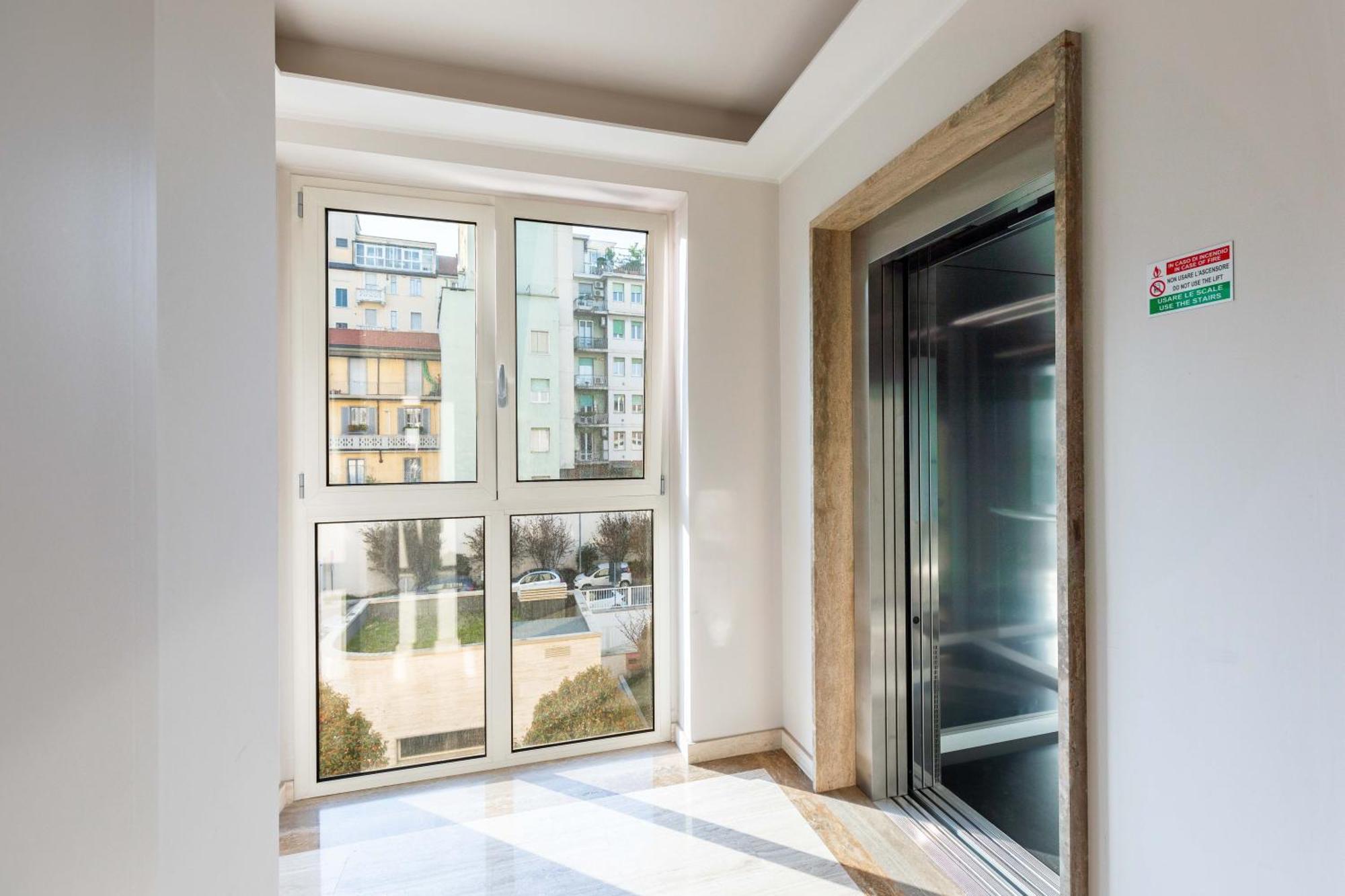 Luxury Apartment - Free Private - Parking Maestri Campionesi 16 ميلان المظهر الخارجي الصورة