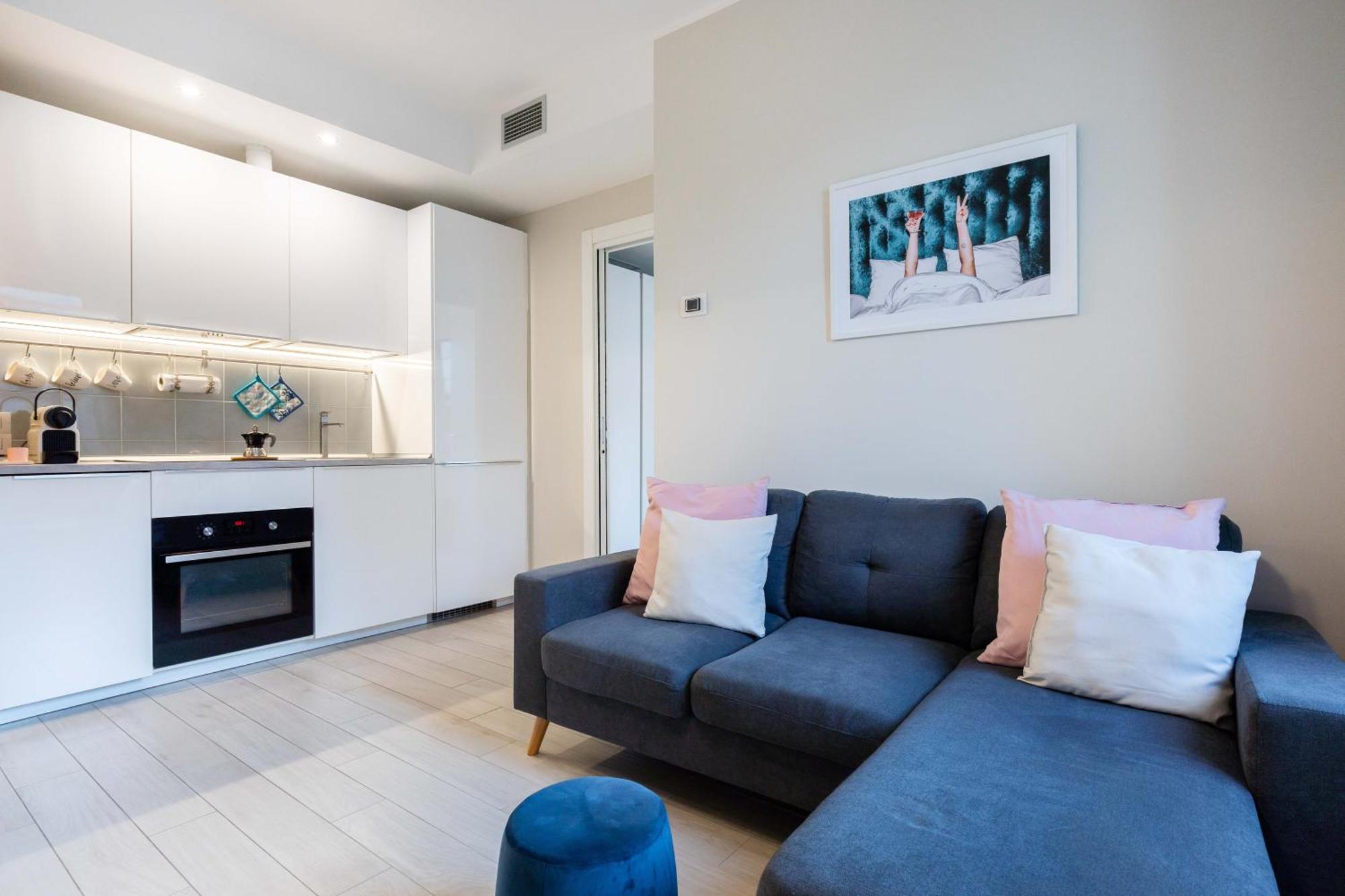 Luxury Apartment - Free Private - Parking Maestri Campionesi 16 ميلان المظهر الخارجي الصورة